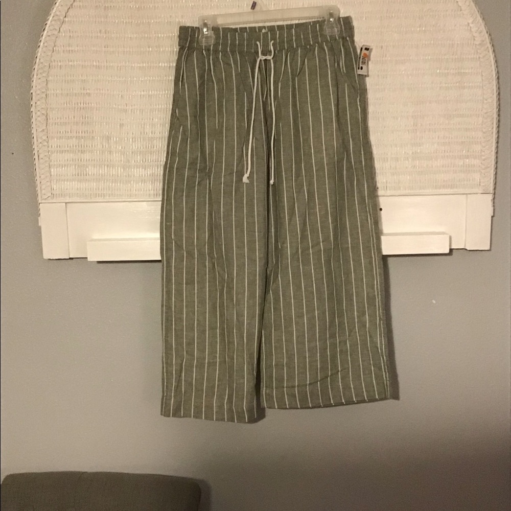 Beach Lunch Lounge Linen Cropped Pants (NWT) - Picture 6 of 8